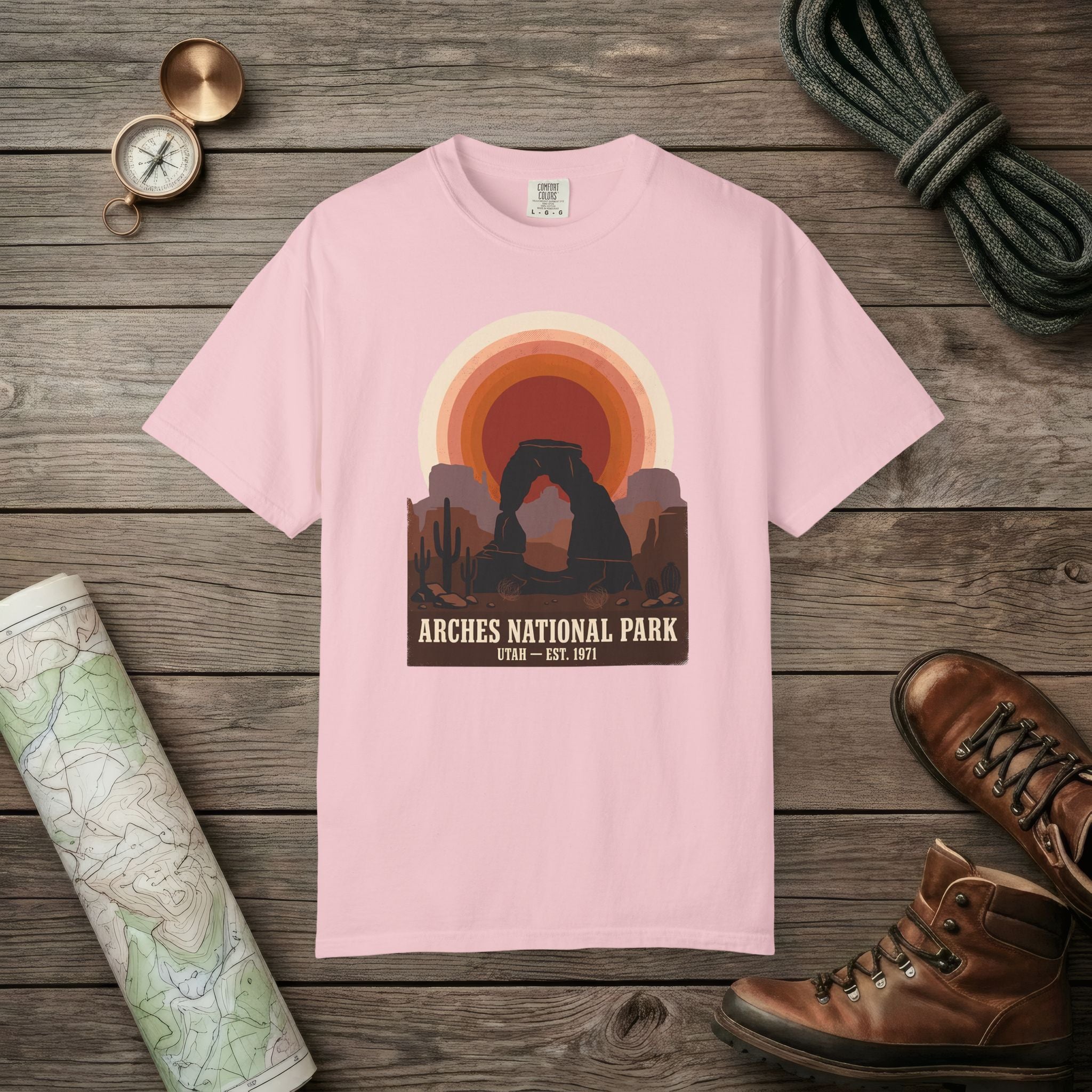 Arches National Park Retro Sunset T-Shirt