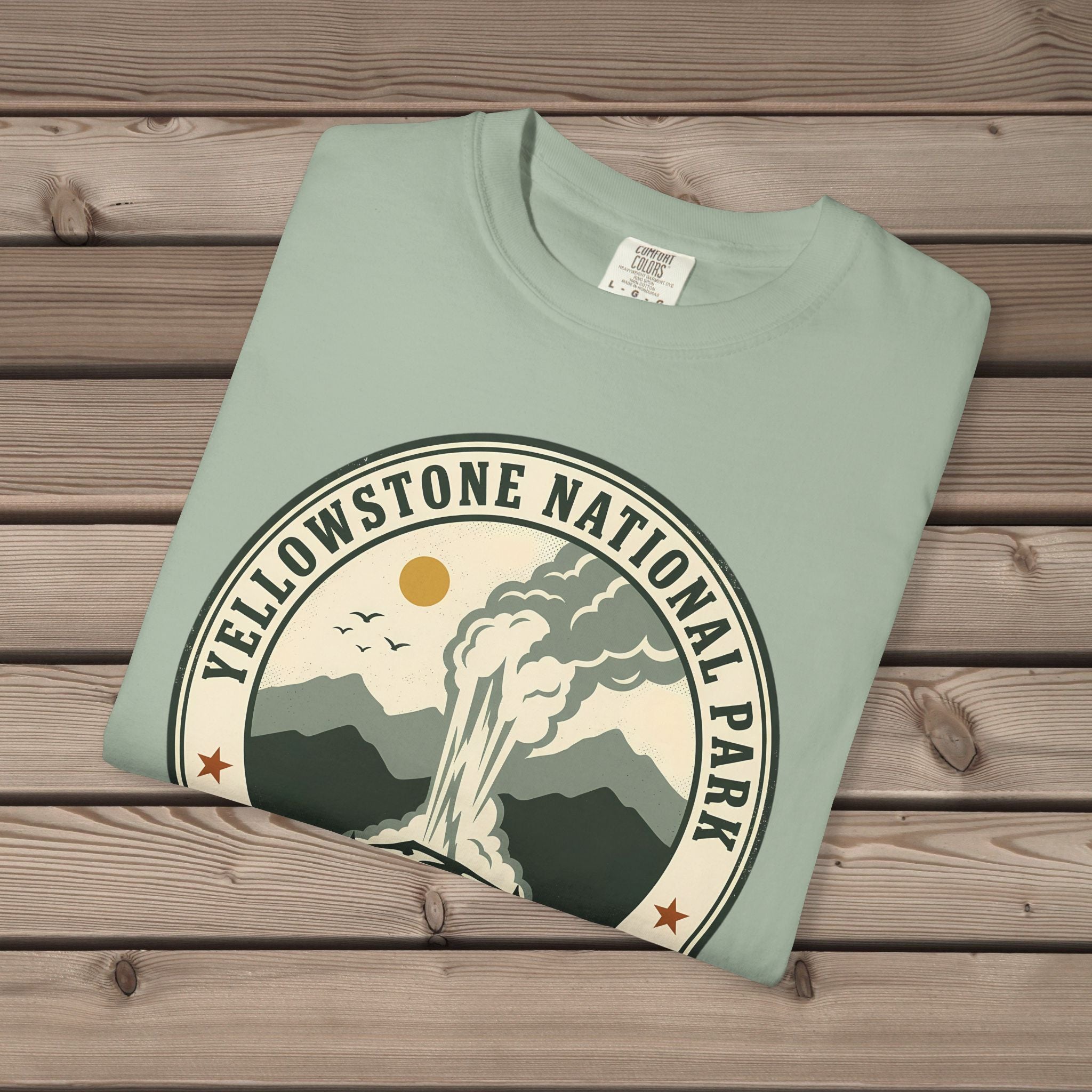 Yellowstone National Park Vintage T-Shirt