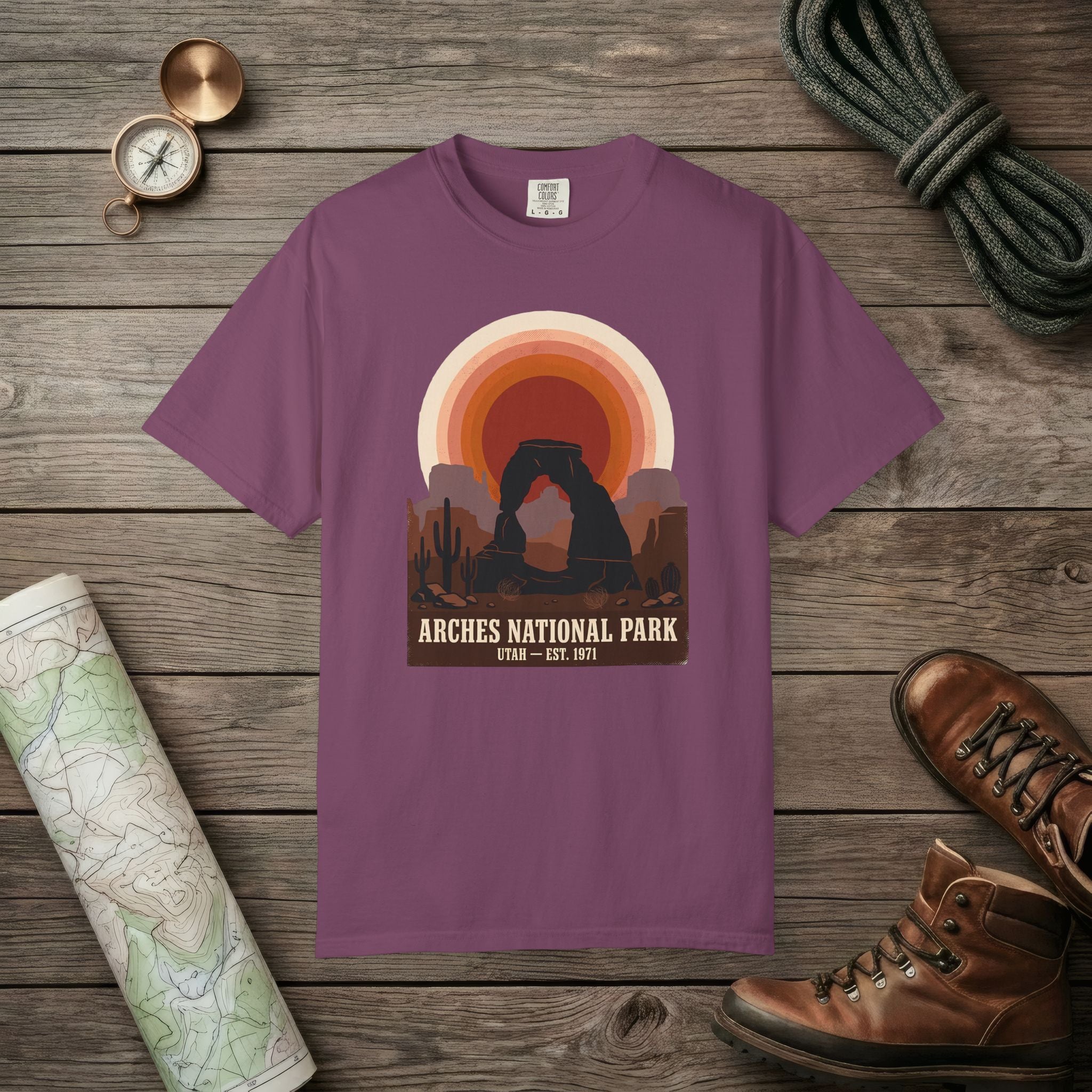 Arches National Park Retro Sunset T-Shirt