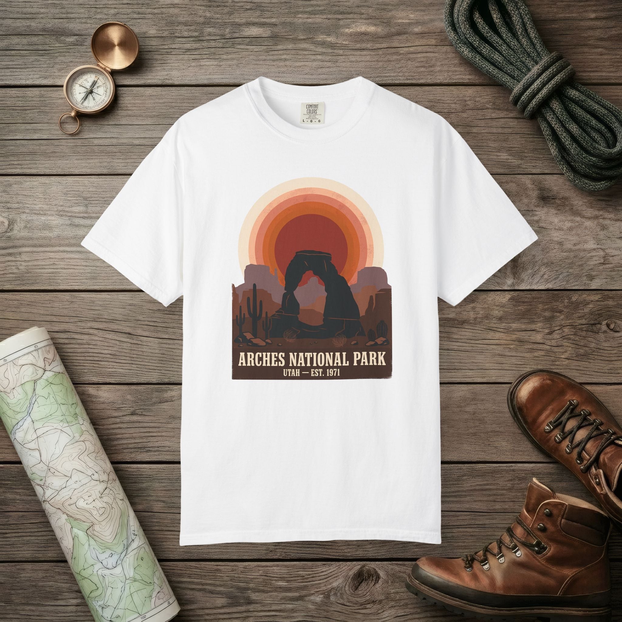 Arches National Park Retro Sunset T-Shirt