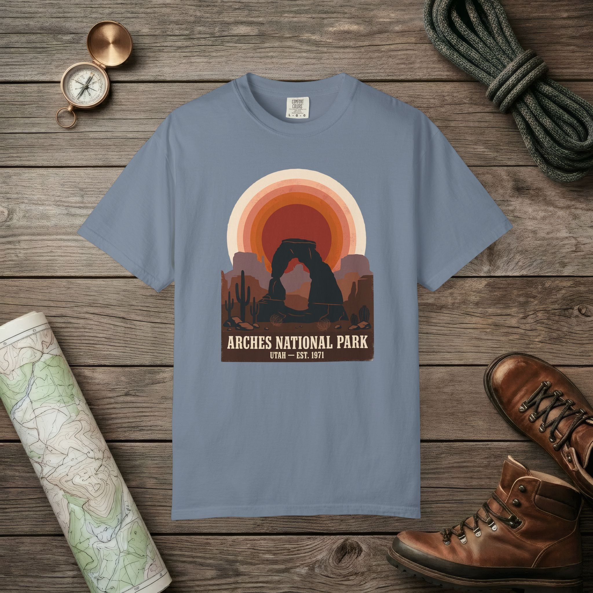 Arches National Park Retro Sunset T-Shirt