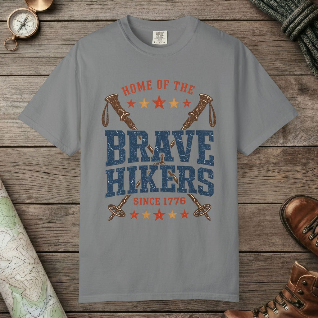 Grey color unisex graphic t-shirt with "Brave Hikers" design
