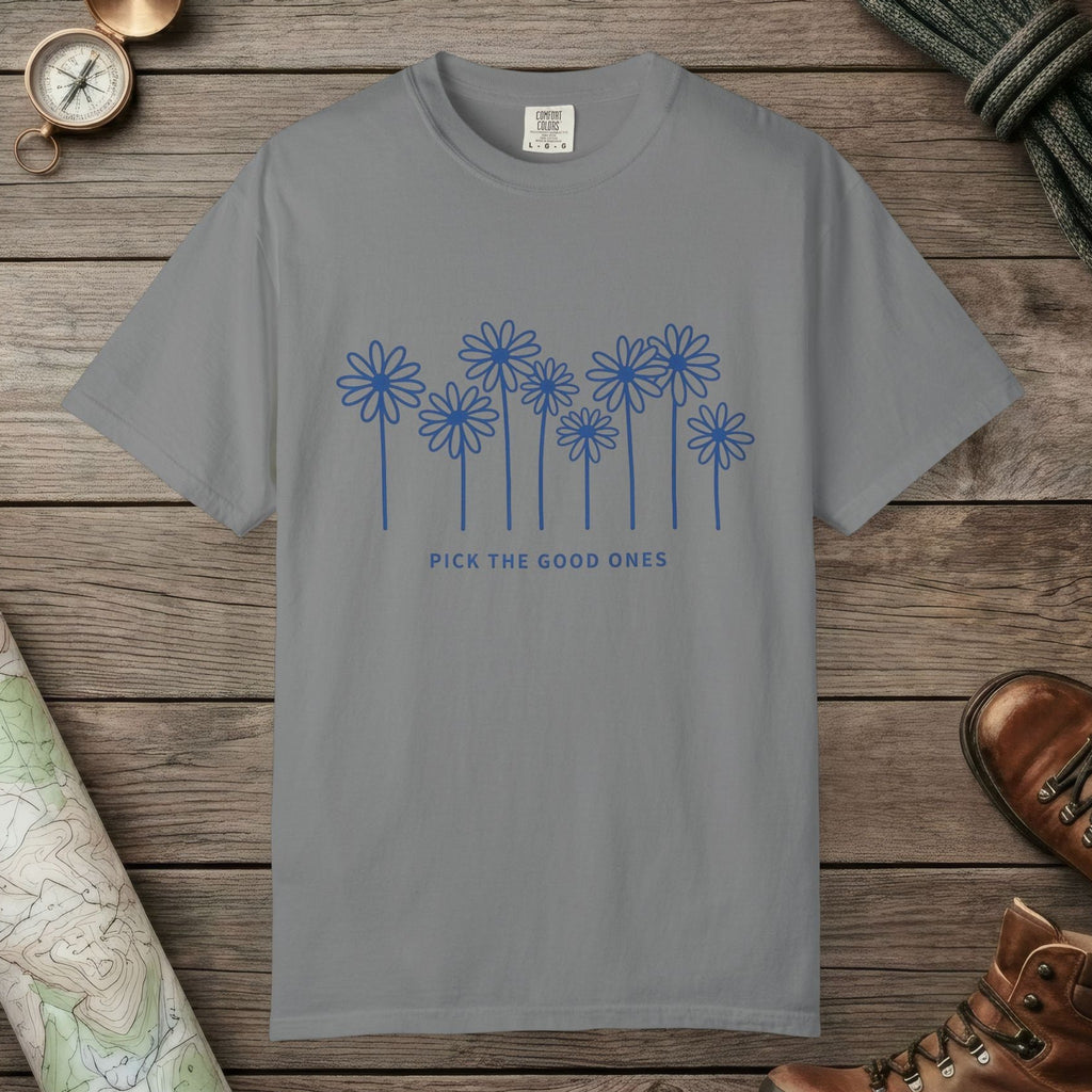 Grey color unisex graphic t-shirt with "Daisy Field" design