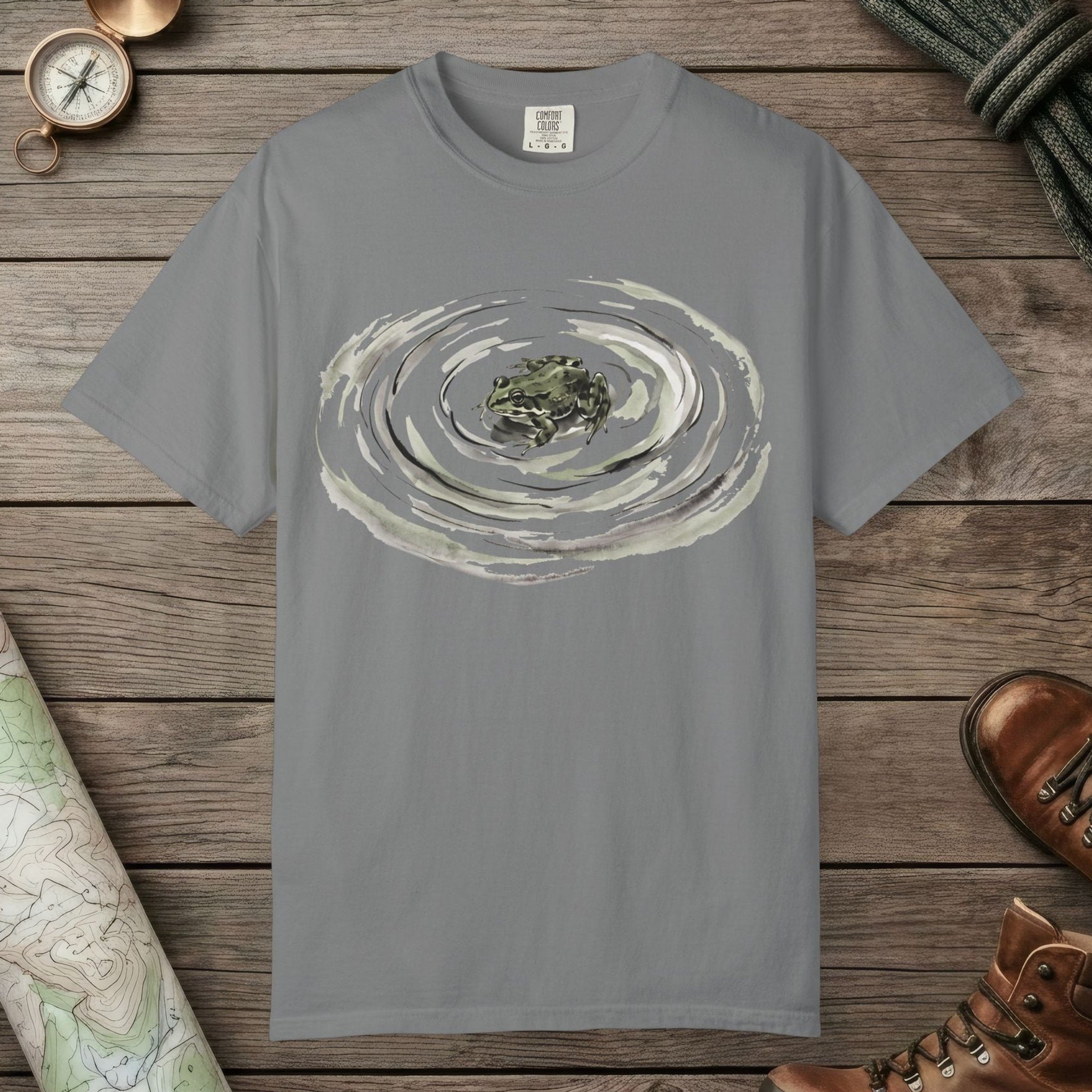 Grey color unisex graphic t-shirt with "Frog Swimming" design