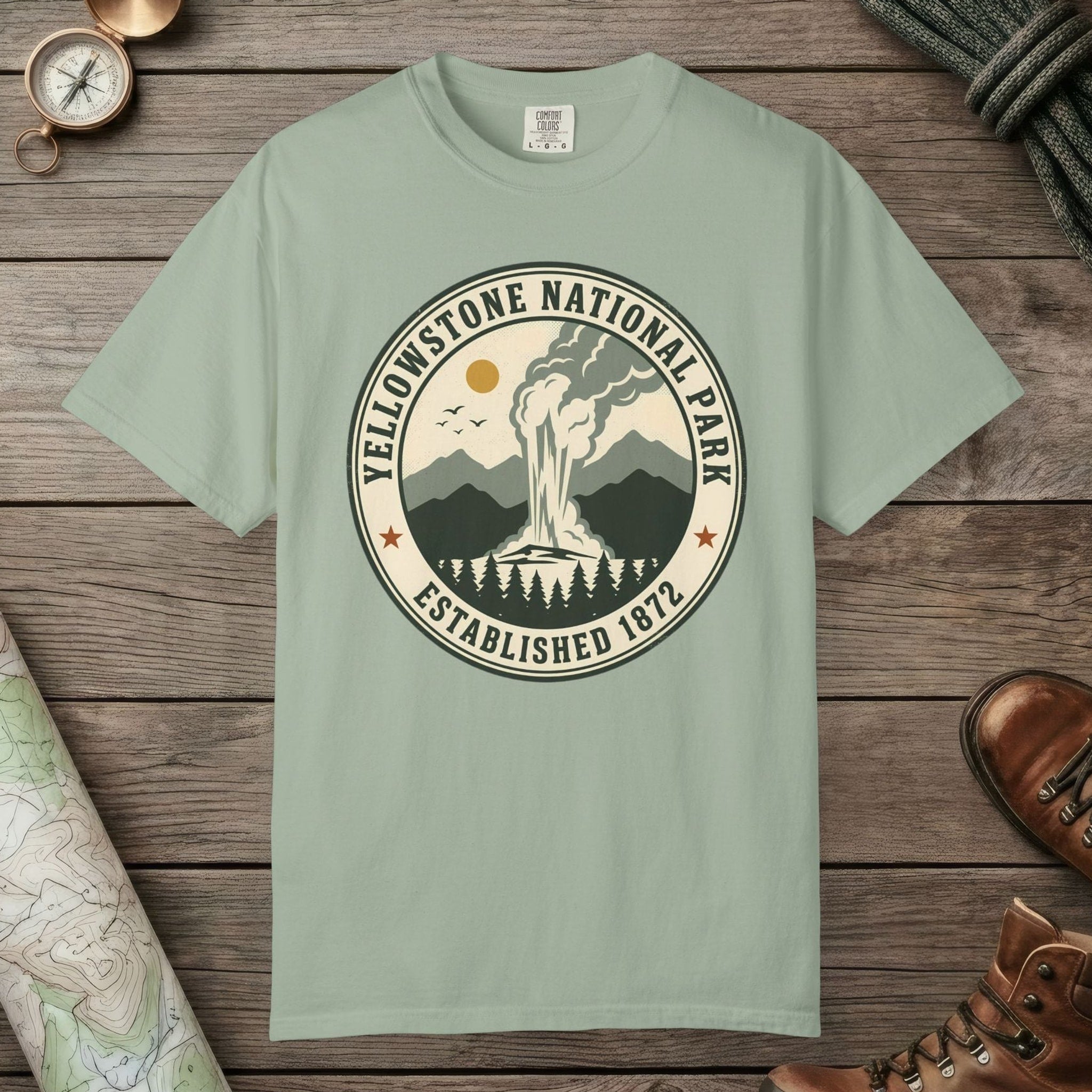Bay color unisex graphic t-shirt with "Yellowstone National Park Vintage" design